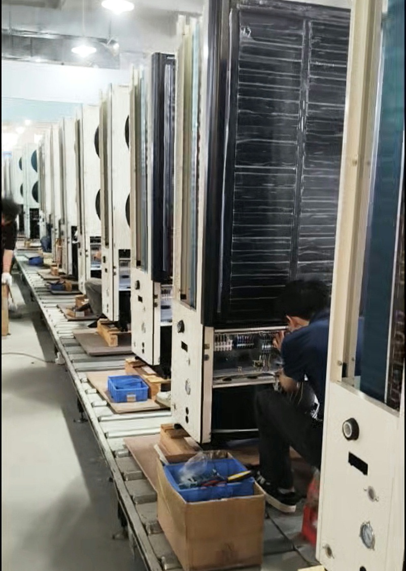 星科蒸發(fā)冷空調(diào)-生產(chǎn)車(chē)間